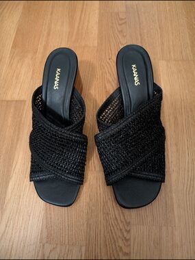 Kaanas Black Woven Crisscross Mule Slides